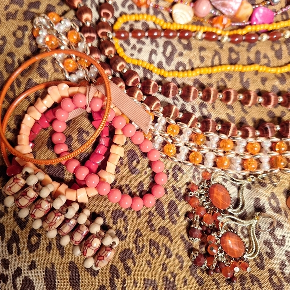 14 Bundle Lot Orange Toned Jewelry Necklaces Earrings Bracelet Funky Boho Amber - Picture 6 of 7